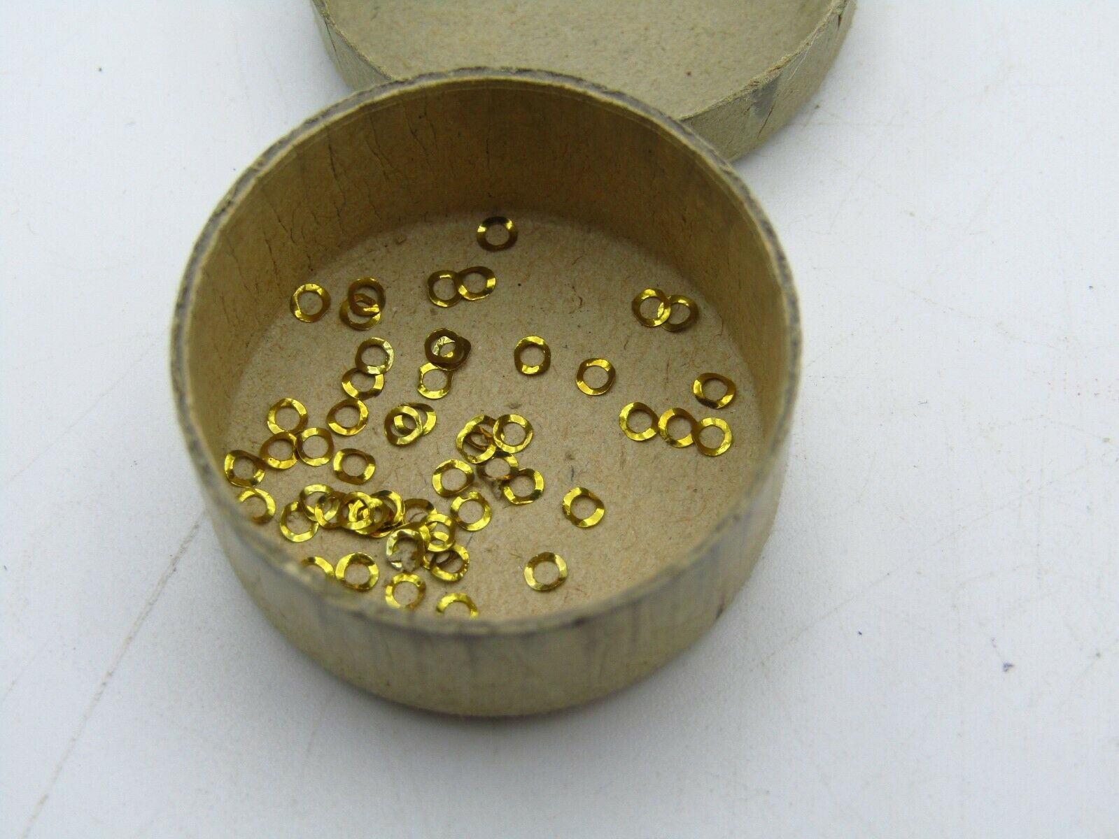 SET OF JUSTRITE ROUND DIAL WASHERS MISSING 1 SIZES 2, 3, 3.5 & 4 FOR WATCHES w2 - Fresh Stock Dated February 2026