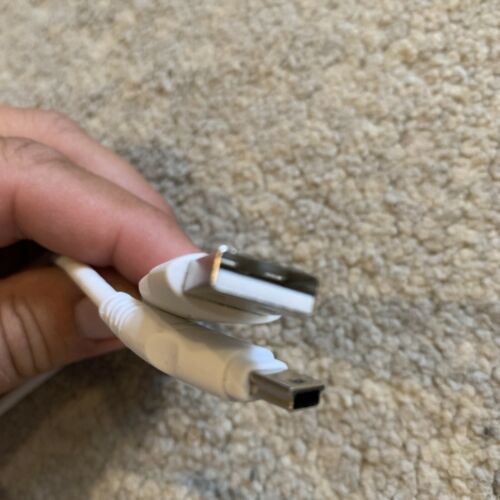 Genuine OEM Original Leapfrog White Sync Connect Cable for LeapPad USB Data Cord - Fresh Stock Dated December 2025