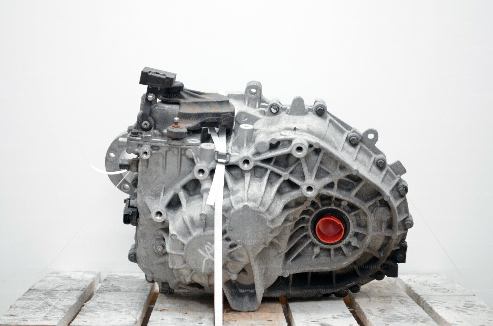 Land Rover Manual Transmission M66P EJ3R-7002-BA EJ3R7002BA 2015 28.004 Km - Fresh Stock Dated February 2026