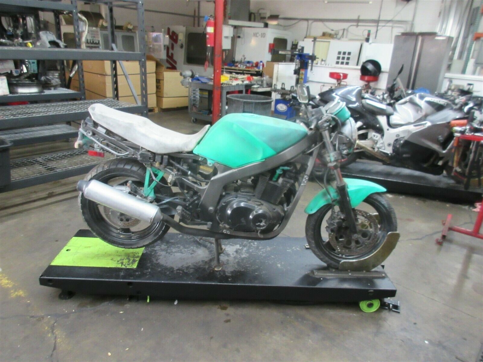 1991 91 Suzuki GS500E Piston Cylinder Barrel Oem - Fresh Stock Dated February 2026