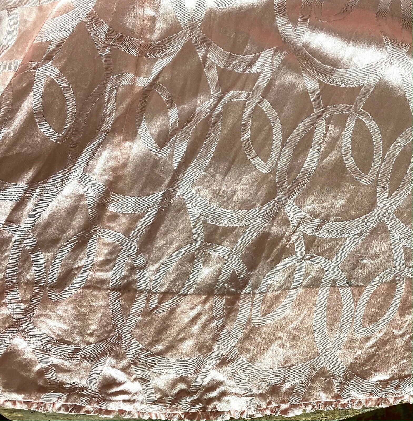 Antique Pretty Pink Silk Jacquard Trained Skirt Victorian 31