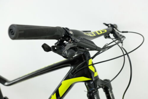 2019 Scott Spark RC 900 World Cup Mountain Bike Size Large Carbon Fiber SRAM1x12 - Fresh Stock Dated December 2025