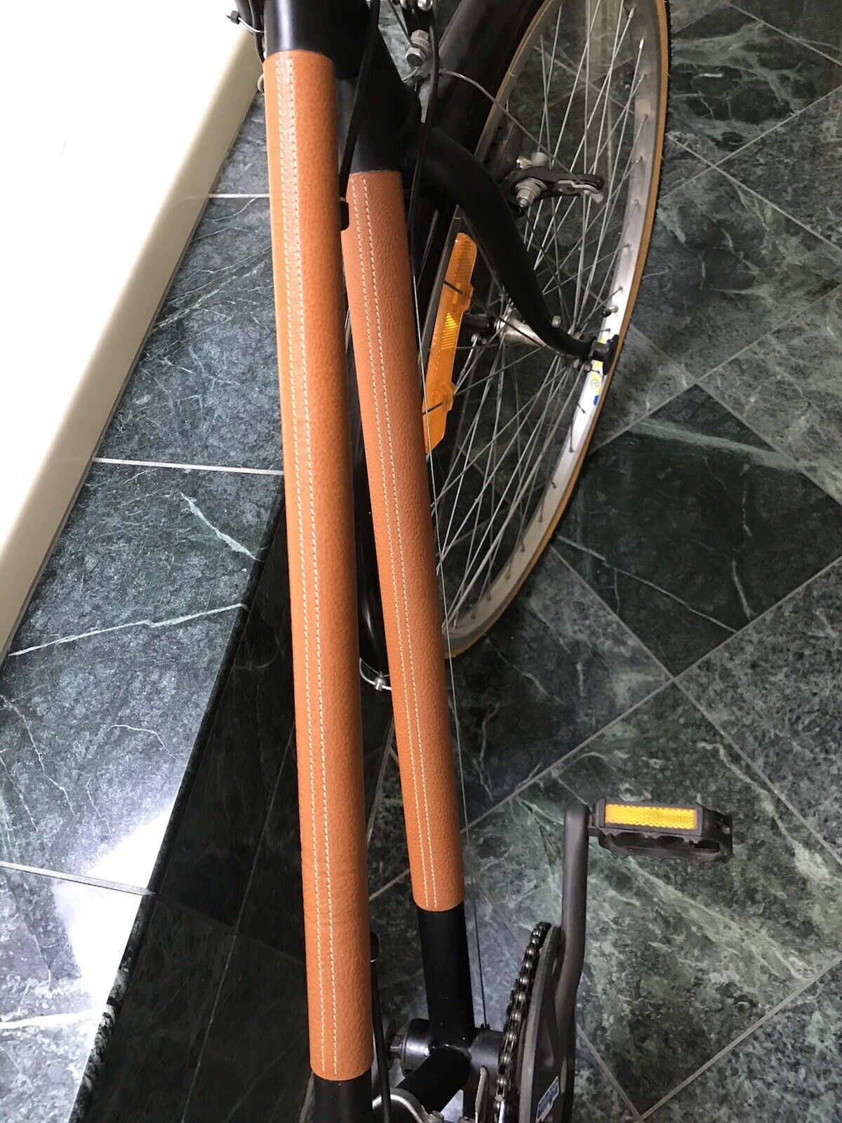 HERMES LEATHER BICYCLE BARENIA - Fresh Stock Dated February 2026