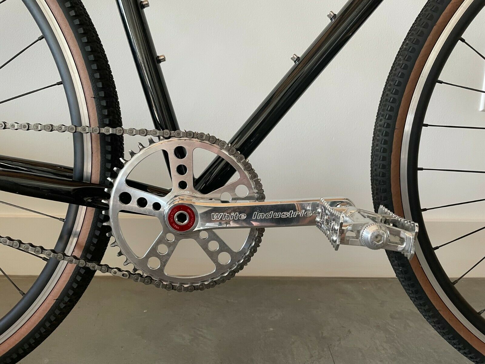 Surly Cross-Check custom build 50cm (52cm) - Lightly used - Like Blue Lug build - Fresh Stock Dated February 2026