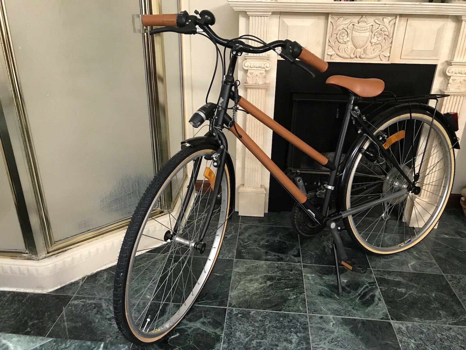 HERMES LEATHER BICYCLE BARENIA - Fresh Stock Dated February 2026