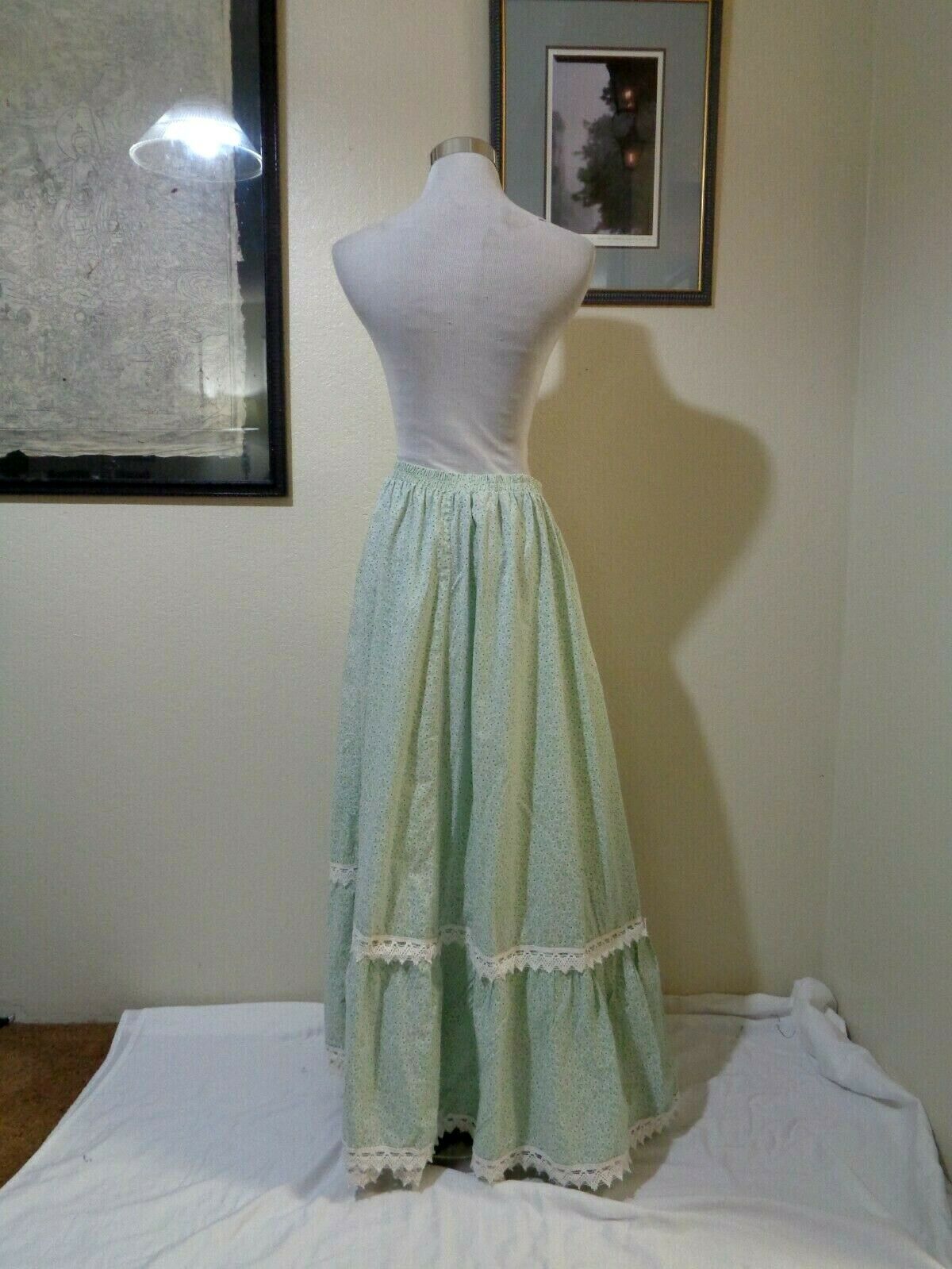 VINTAGE SCULLY PALE GREEN WHITE DAISY PRINT COTTON RUFFLE HEM PRAIRIE MAXI SKIRT - Fresh Stock Dated February 2026