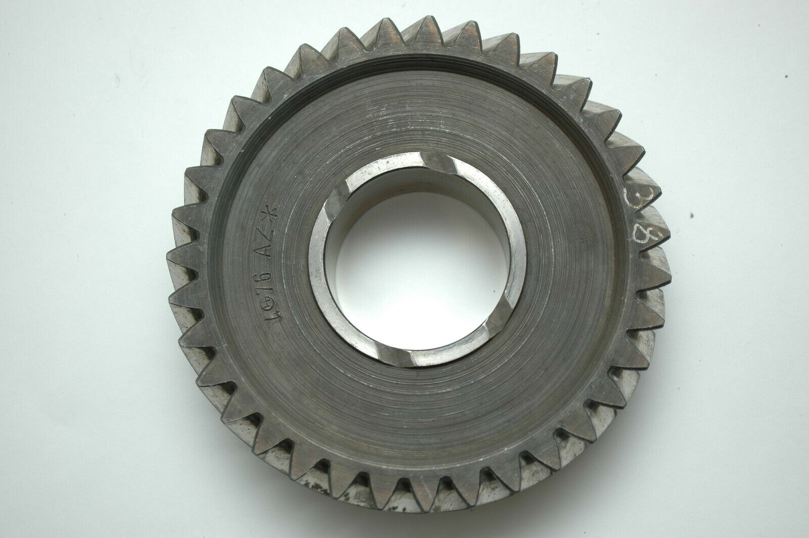 Porsche 912 E Transmission Main Shaft 1st gear 11.35 91530292114 - Fresh Stock Dated February 2026