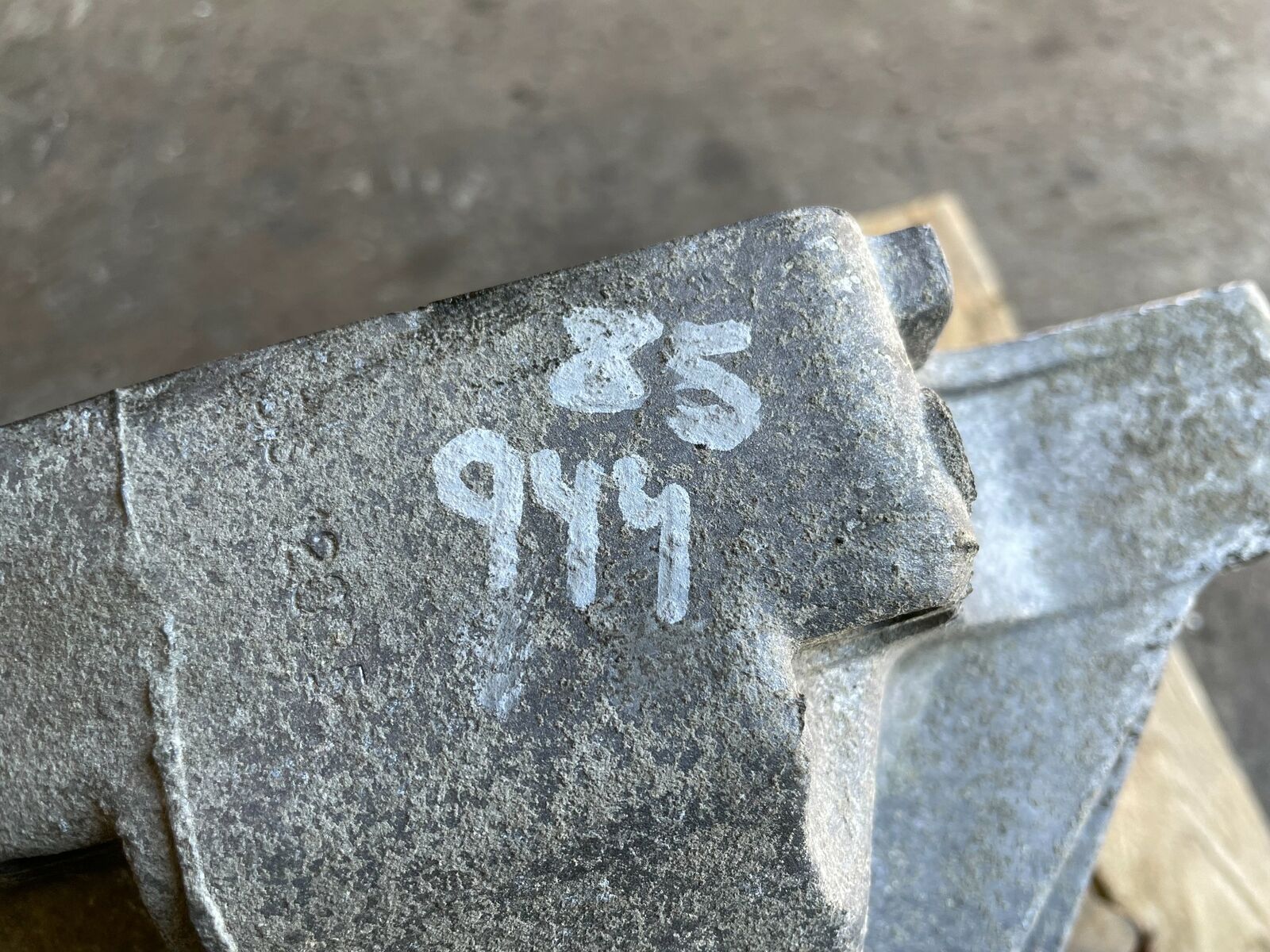 84-87 PORSCHE 944 2.5L GASOLINE RWD 5 SPEED MANUAL TRANSMISSION GEAR BOX OEM - Fresh Stock Dated February 2026