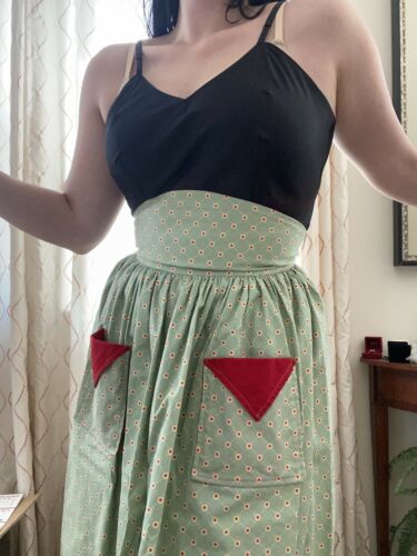 1940s style high waist pinup skirt Size M - Fresh Stock Dated February 2026