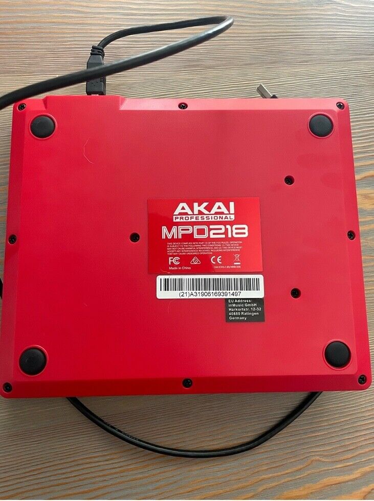 Akai professional mpd218 drum pad - Fresh Stock Dated February 2026