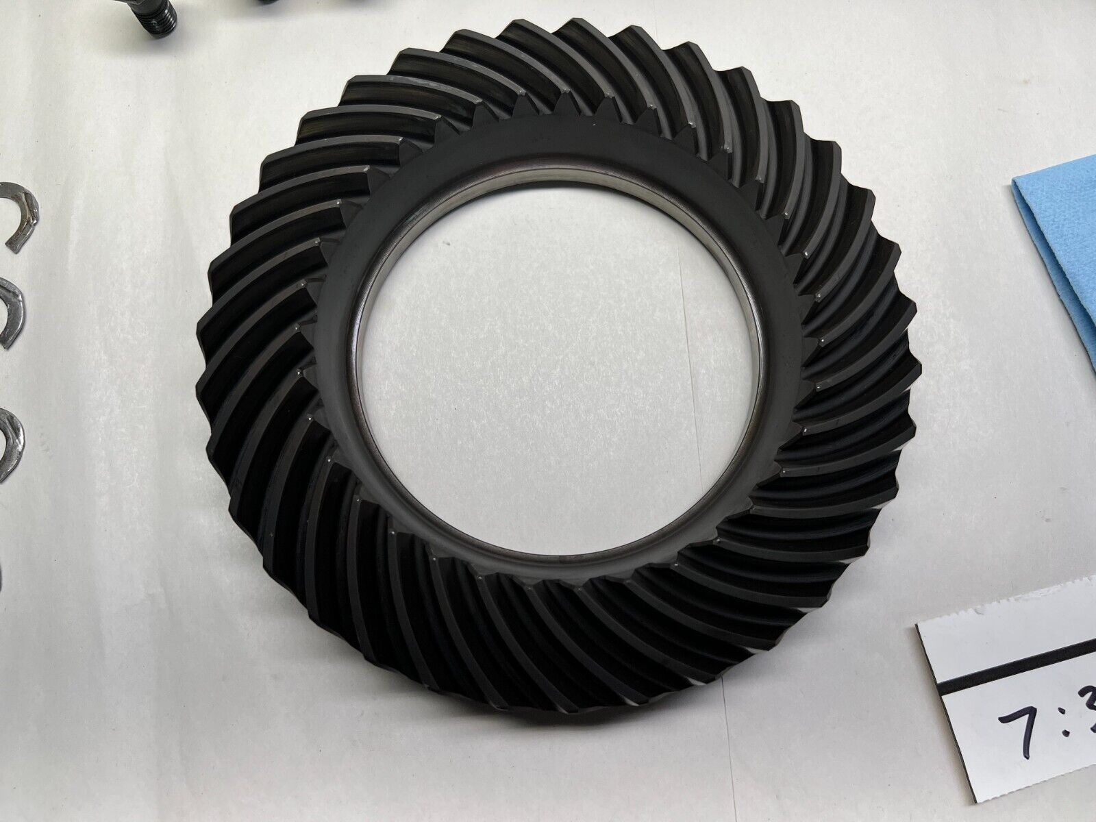 1979 Porsche 924 Snail Shell Ring and Pinion 7:35 477302911C - Fresh Stock Dated February 2026