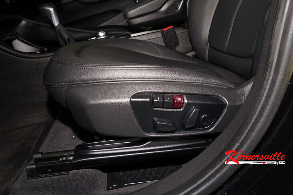 2018 BMW X1 Sdrive28i FWD SUV Panoramic Sunroof Backup Camera Heated Seats - Fresh Stock Dated December 2025