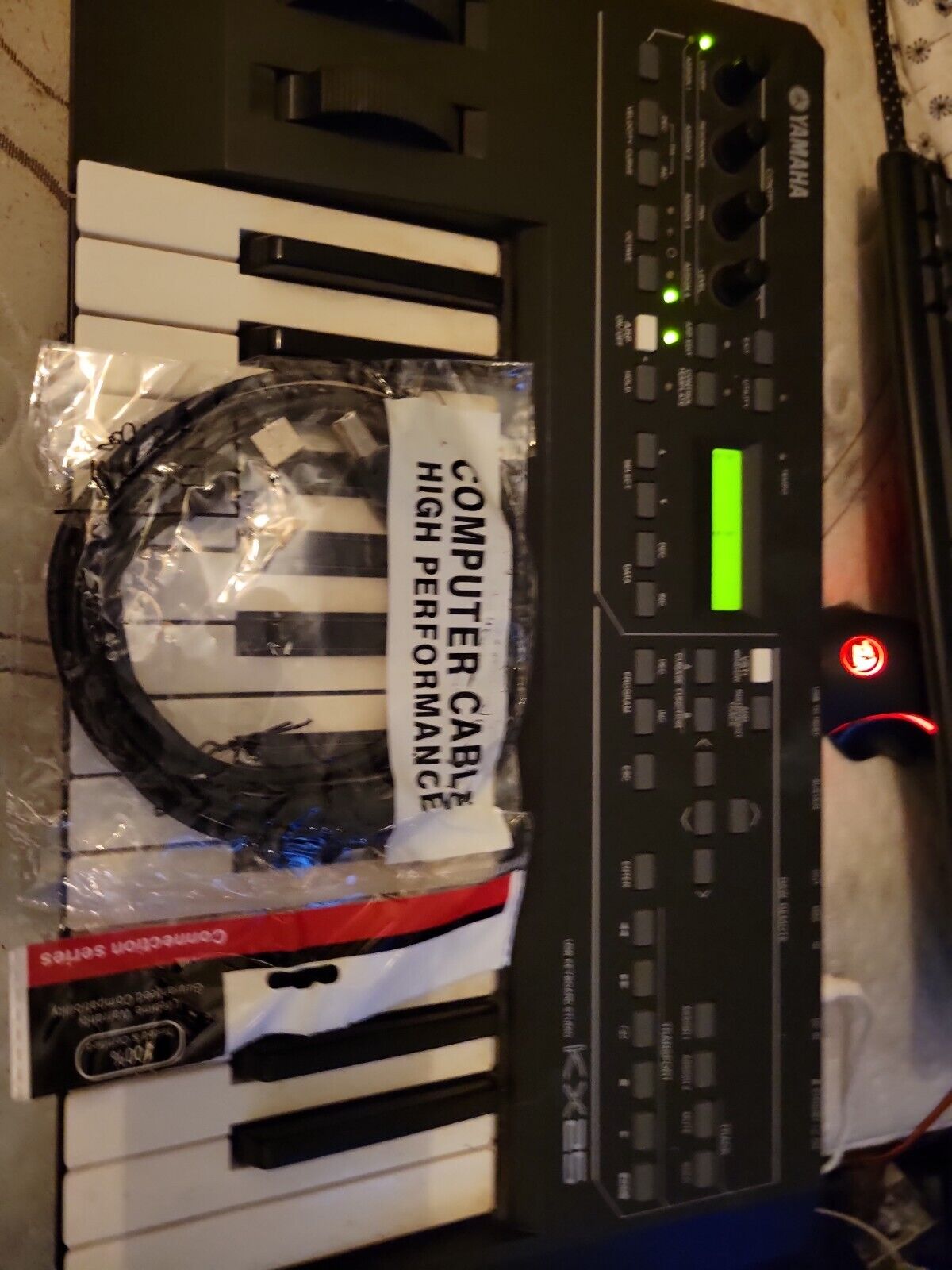 Yamaha KX25 USB MIDI Studio Controller 25-Key Keyboard w/ Power Supply - Fresh Stock Dated February 2026