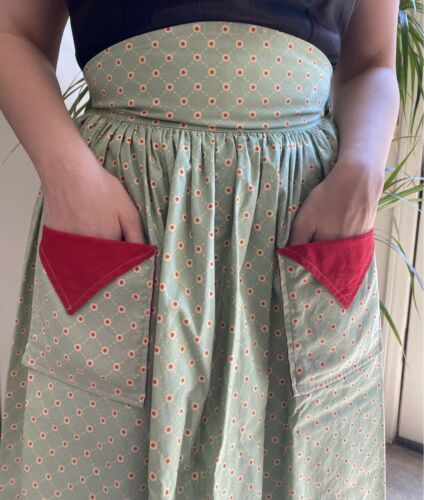 1940s style high waist pinup skirt Size M - Fresh Stock Dated February 2026