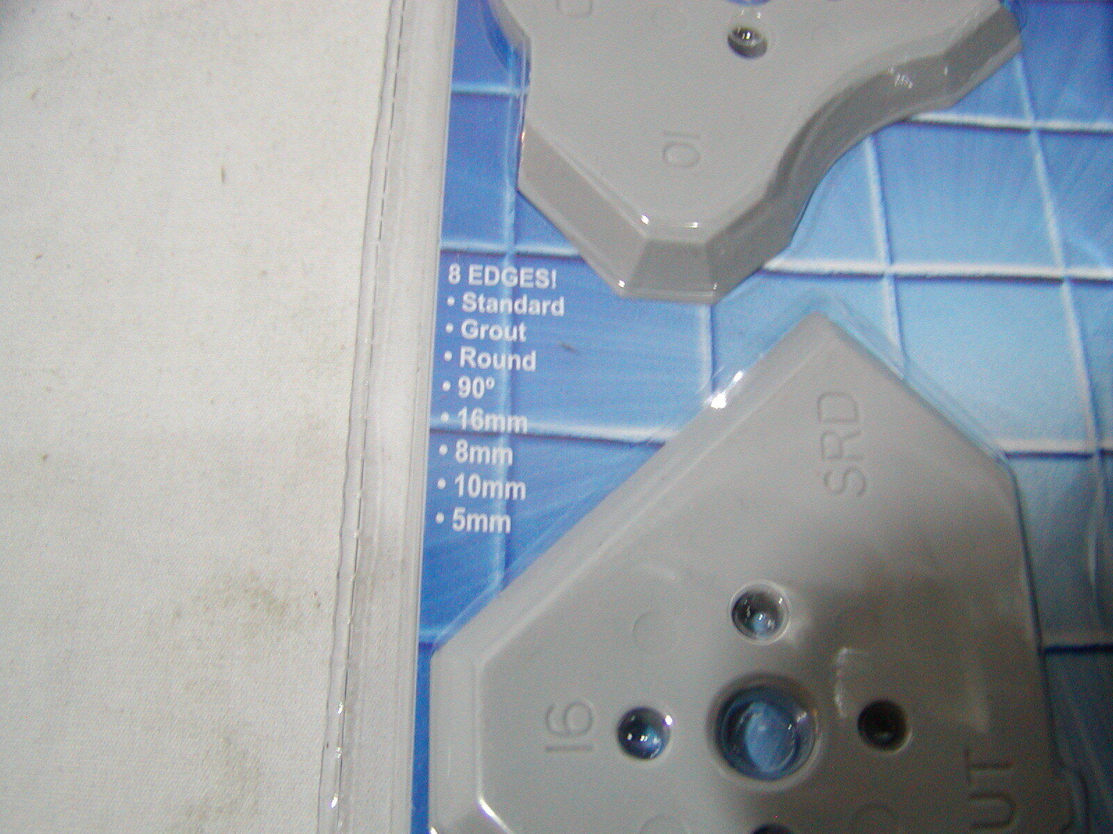 Unopened Smart Caulk Tool Kit 8 Sealing Edge Size Removal Tool Scraper - Fresh Stock Dated February 2026