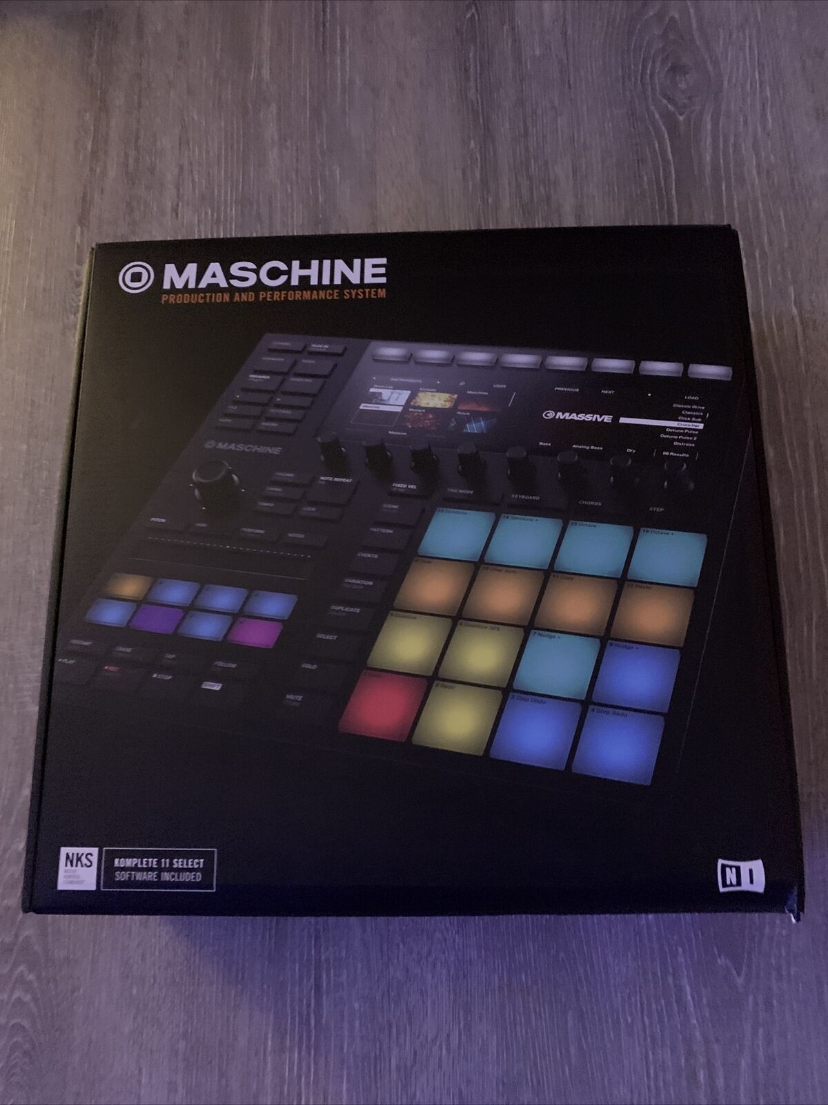 native instruments maschine mk3 mint condition w maschine software - Fresh Stock Dated February 2026