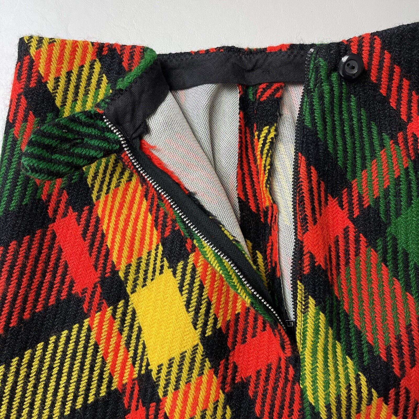 Vintage 60's Wool Skirt Plaid Hippy Boho Go Go Mod School Girl Size S? READ - Fresh Stock Dated March 2026
