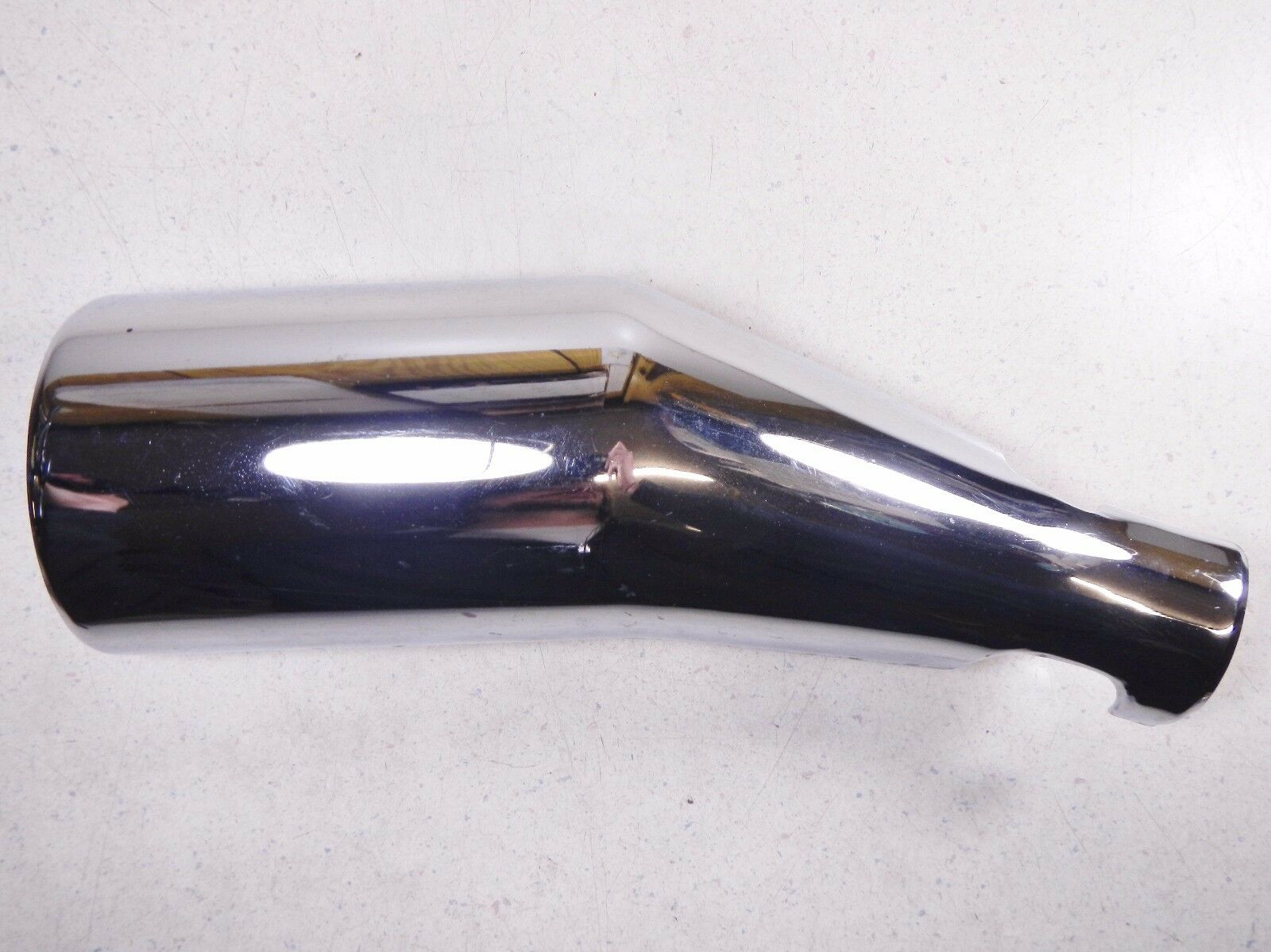 86 HONDA GL1200A GOLD WING RIGHT SIDE EXHAUST MUFFLER HEATSHIELD TRIM - Fresh Stock Dated February 2026