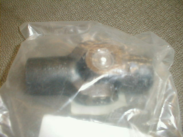 SUZUKI Genuine OEM Drive Shaft UNIVERSAL 27100-38A60 NEW VL800 VZ800 C50 M50 - Fresh Stock Dated February 2026