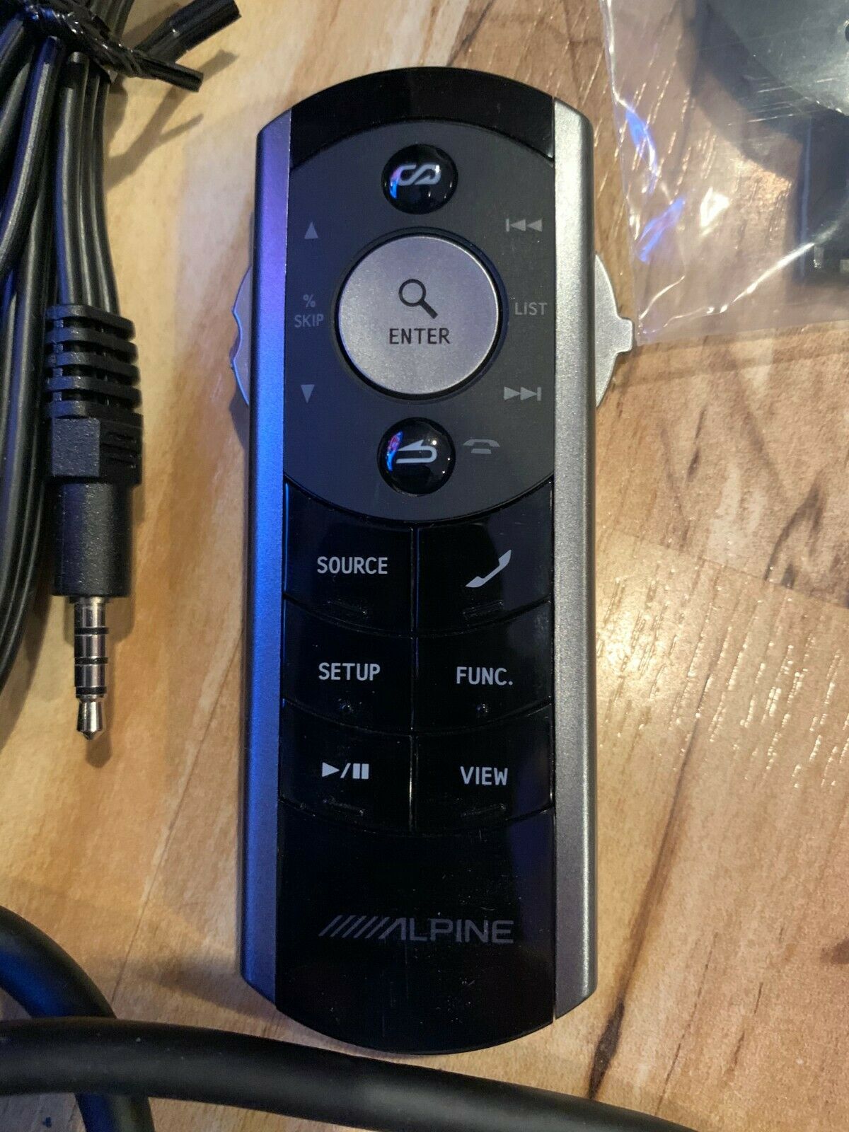 ALPINE EX-10 UNIVERSAL PHONE BLUETOOTH HANDS FREE CAR FM TRANSMITTER RETRO FIT - Fresh Stock Dated February 2026