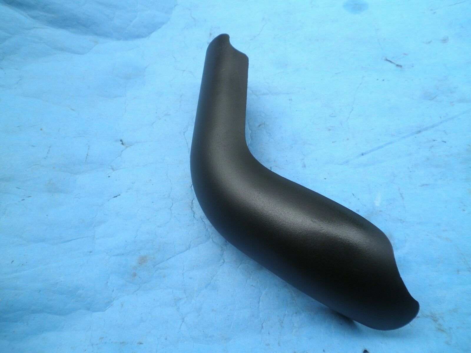 HARLEY OEM M 8  ROAD STREET GLIDE BLACK EXHAUST CROSSOVER PIPE HEAT SHIELD 2017 - Fresh Stock Dated February 2026