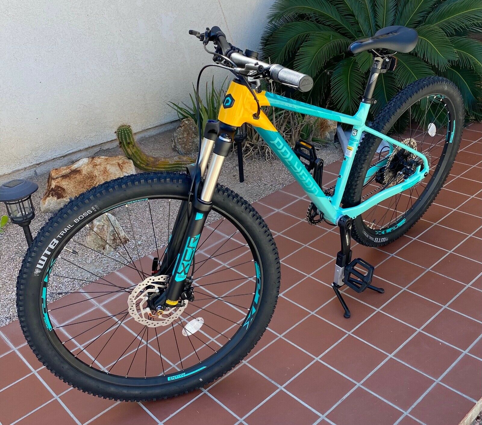 Mountain Bike Polygon Xtrada 7, Medium 1-12 speed Brand New 2021 Ready To Ride - Fresh Stock Dated February 2026