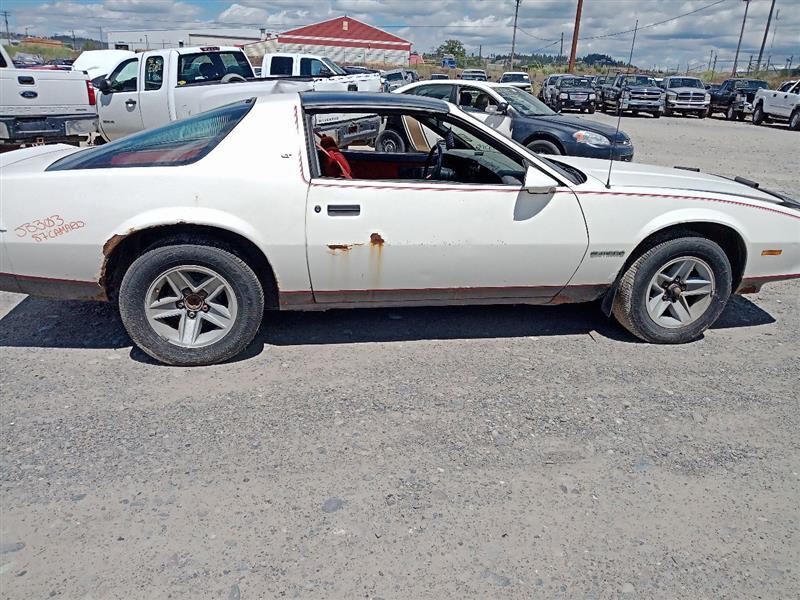 Manual Transmission Fits 84-92 CAMARO 6-191 3.1L 9009805 - Fresh Stock Dated February 2026