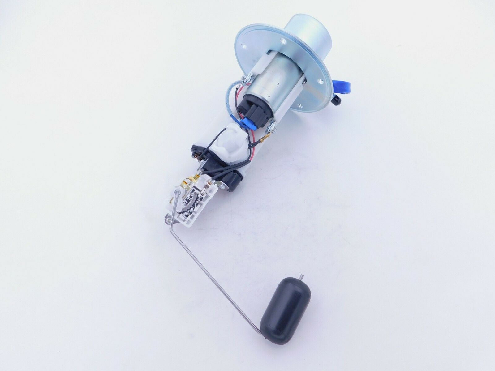 NEW OEM SUZUKI 2005-2006 GSXR1000 FUEL PUMP ASSY 15100-41G00 NEW OEM - Fresh Stock Dated February 2026