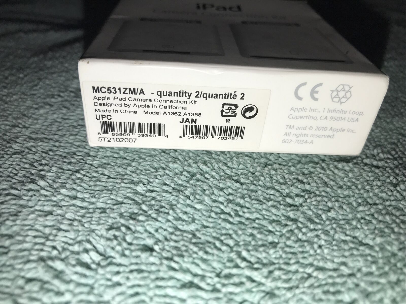 Original Apple iPad Camera Connection Kit (30-Pin) - MC531ZM/A - A1358, A1362 - Fresh Stock Dated February 2026