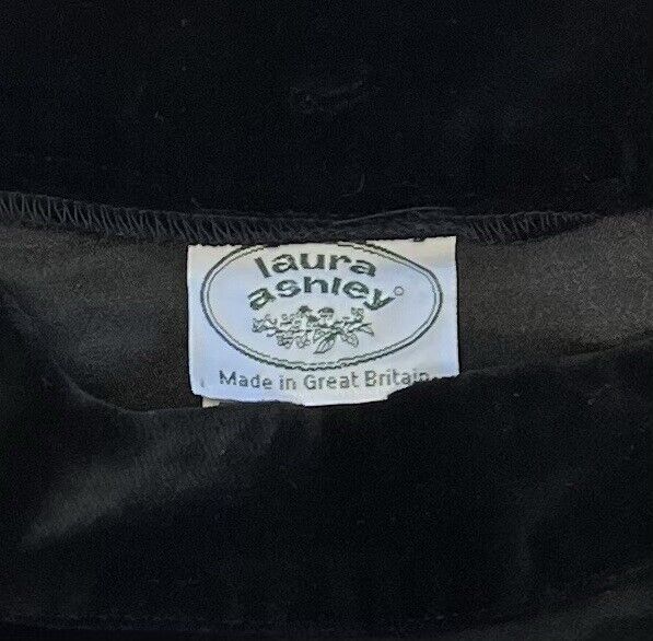 Vintage Laura Ashley Black Velvet Maxi Long Skirt Women's US 10 / EU 38 / UK 12 - Fresh Stock Dated March 2026