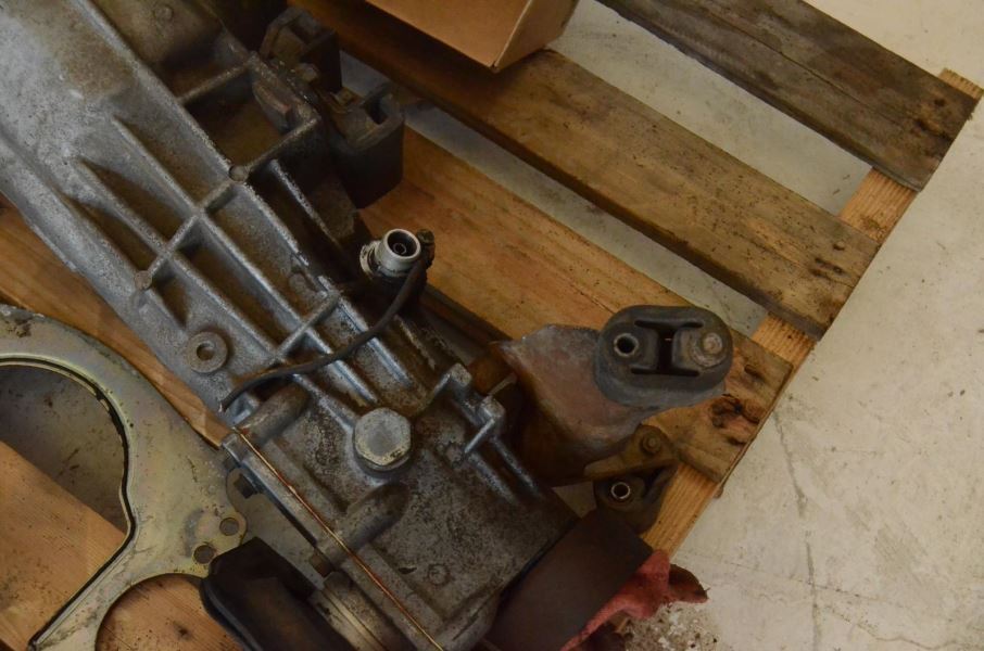 1984-1986 Nissan 300ZX Z31 2+0 Manual 5 Speed Transmission Swap Kit Assembly - Fresh Stock Dated December 2025