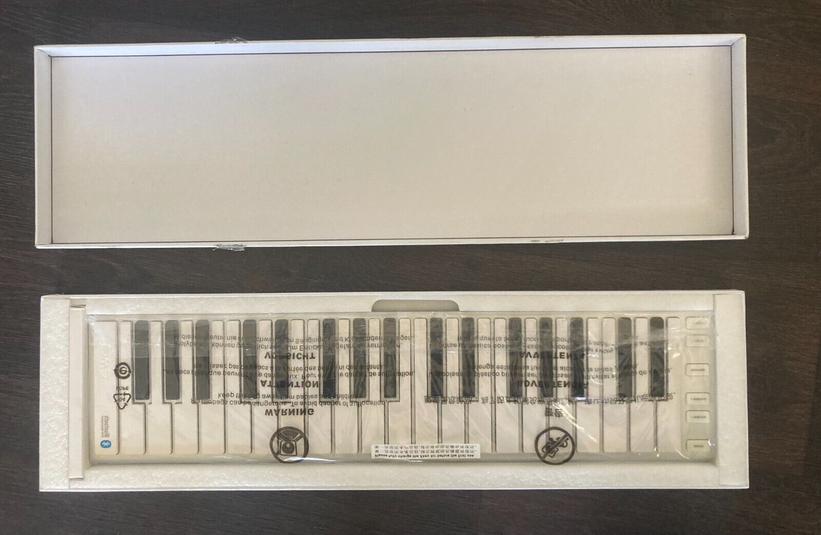 CME Xkey Air 37 Bluetooth Mobile MIDI Keyboard (Original Owner Selling) - Fresh Stock Dated February 2026