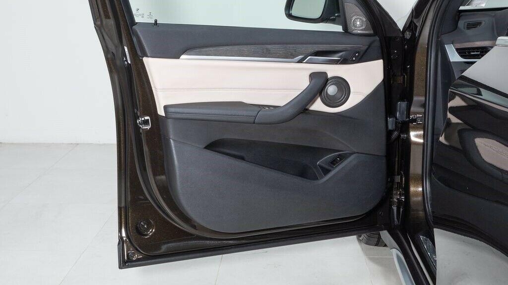 2016 BMW X1 xDrive28i - Fresh Stock Dated December 2025