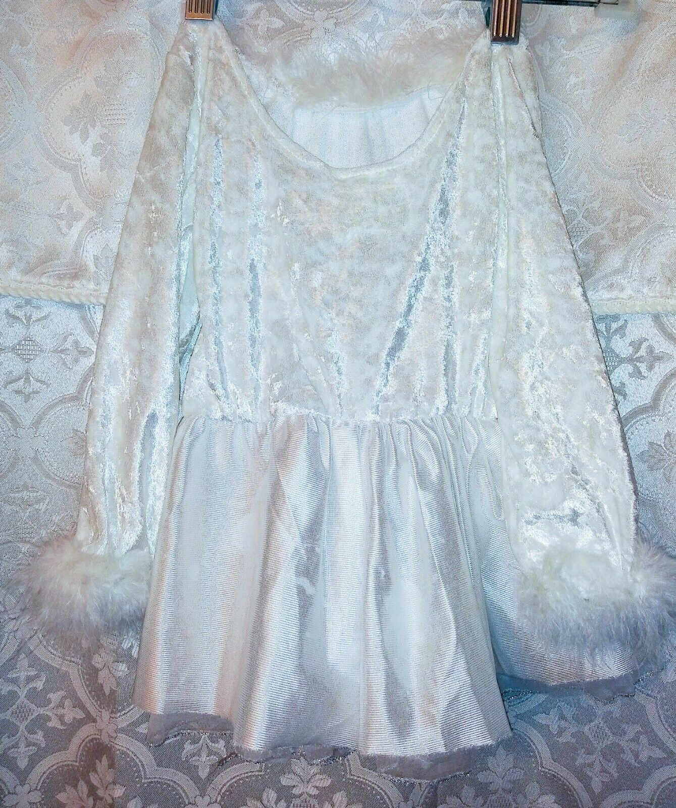 White Fur Sparkles Tutu Dancewear Medium 3-4years - Fresh Stock Dated February 2026