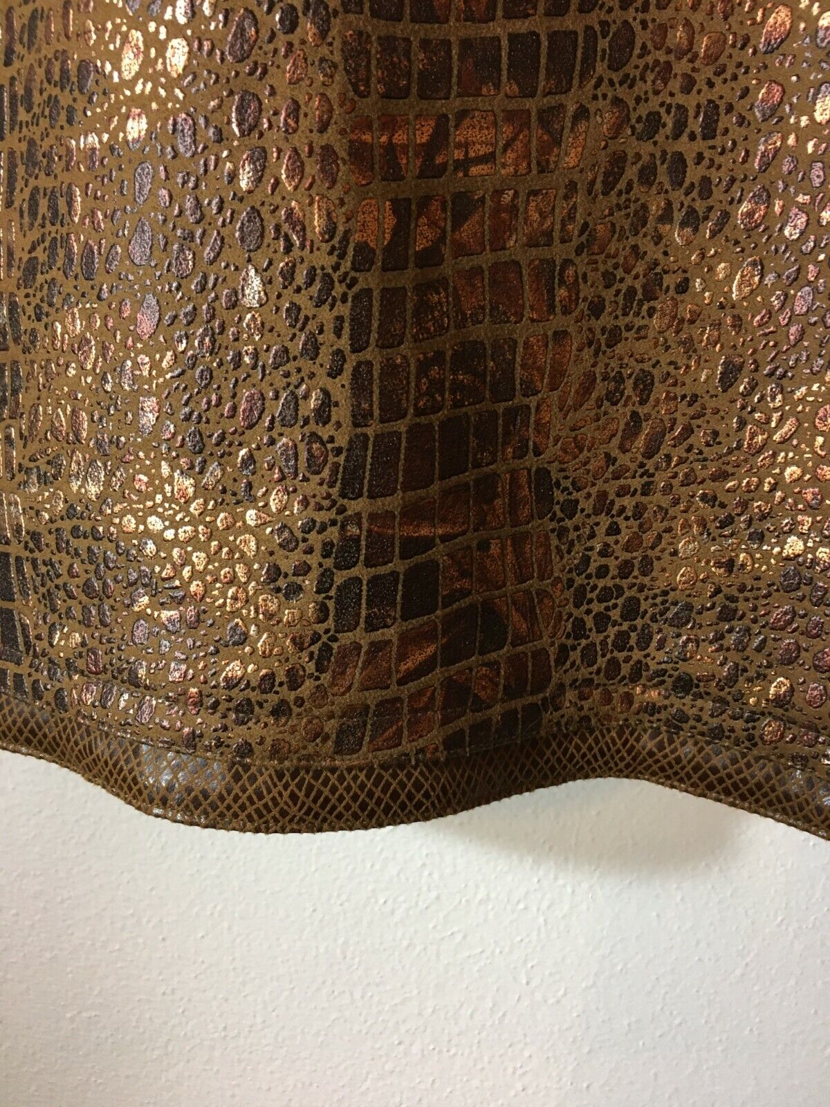 Vintage Vera Cristina Size 6 Skirt Bronze Metallic Faux Leather Polyester  SK4 - Fresh Stock Dated March 2026