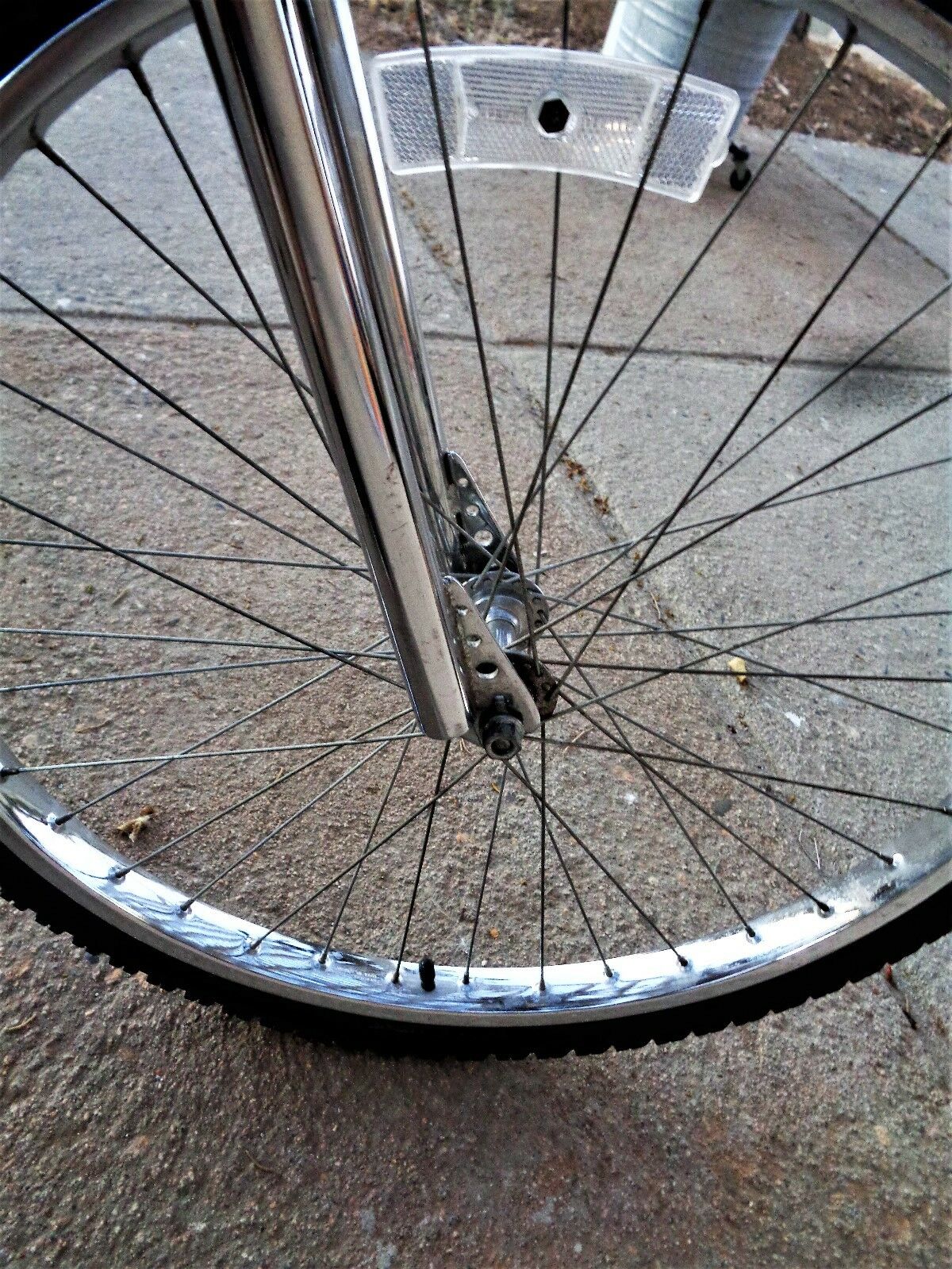 Ferrari Mariner  beach bike White  cruiser L@@K - Fresh Stock Dated February 2026