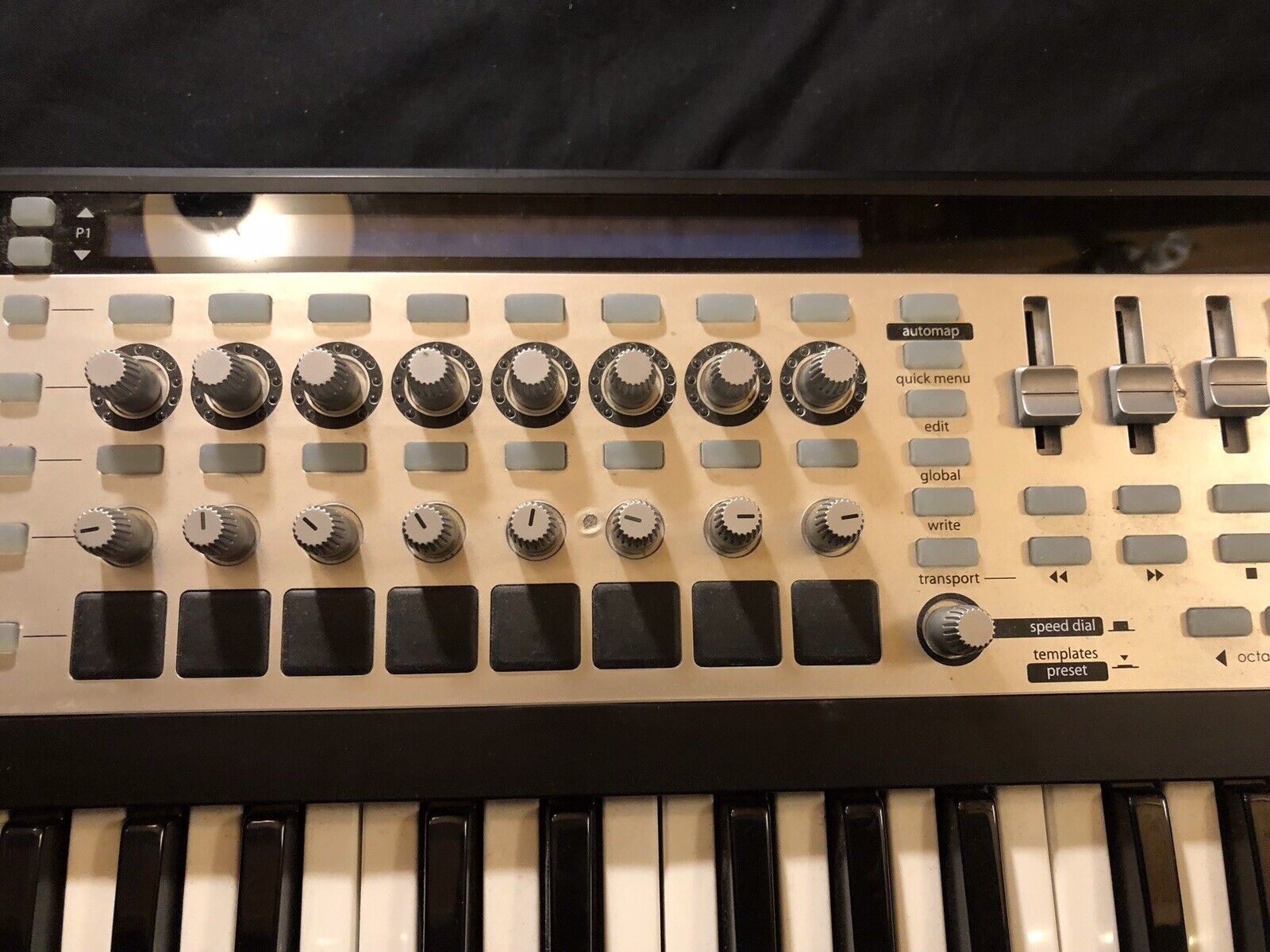 novation 49sl mkiii MIDI Controller —***MIDI CONTROLLER ONLY*** - Fresh Stock Dated February 2026