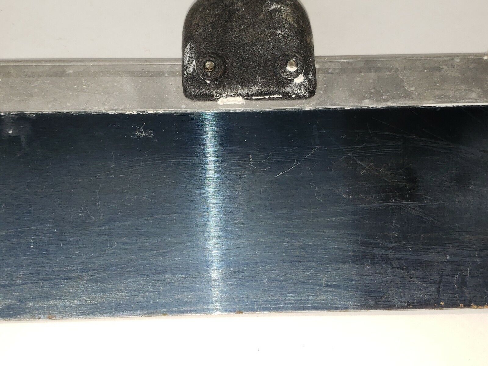 Putty Cutter Polished Scraper Practical Portable Trowel Tool - Fresh Stock Dated February 2026