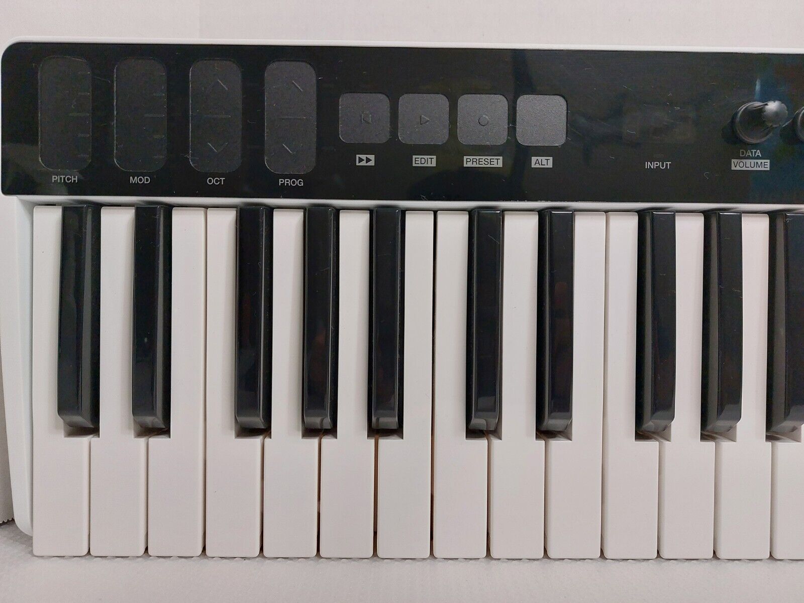 IK Multimedia iRig Keys I/O 49, Keyboard USB for use w/Computer, iPhone or iPad - Fresh Stock Dated February 2026