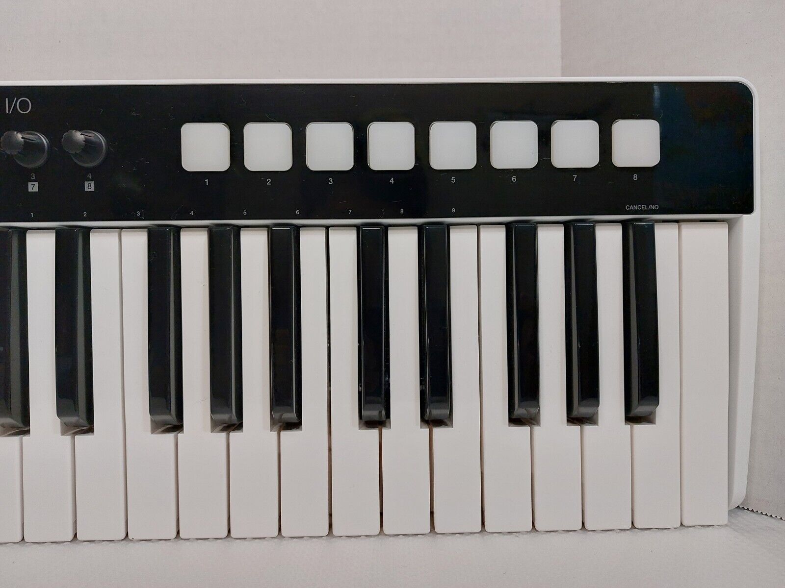 IK Multimedia iRig Keys I/O 49, Keyboard USB for use w/Computer, iPhone or iPad - Fresh Stock Dated February 2026