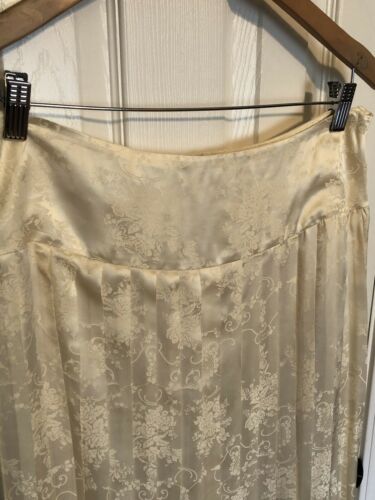 Lovely Vtg Jessica McClintock Ivory Pleated Silk Skirt~14~Damask Floral~Mint! - Fresh Stock Dated December 2025