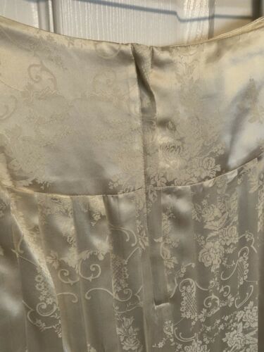 Lovely Vtg Jessica McClintock Ivory Pleated Silk Skirt~14~Damask Floral~Mint! - Fresh Stock Dated December 2025