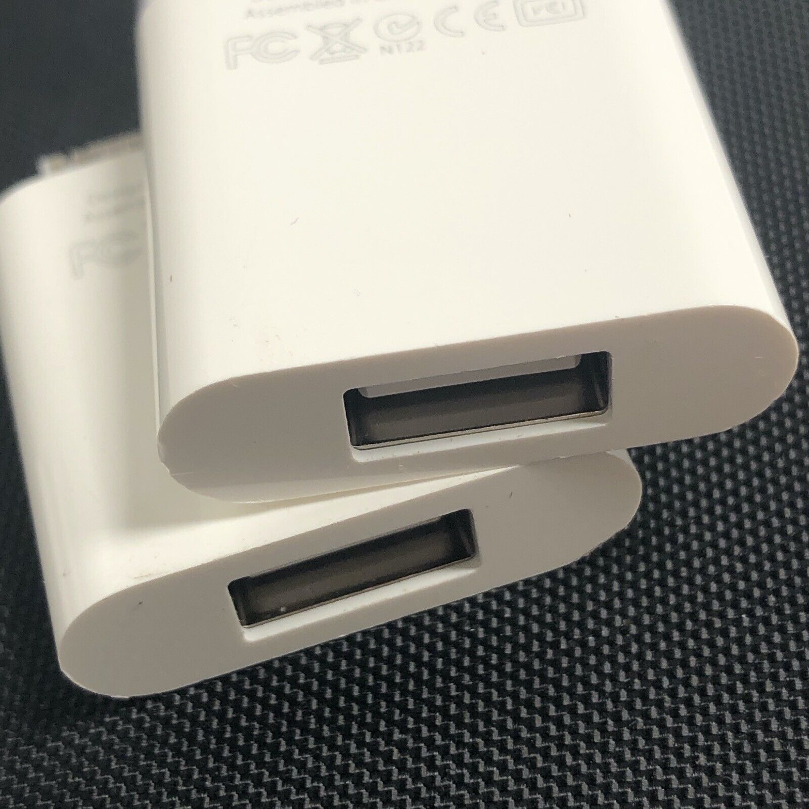 Lot of 5 - Apple iPad Camera Connection units — 3 x A1362, 2 x A1358    MV4583 - Fresh Stock Dated February 2026