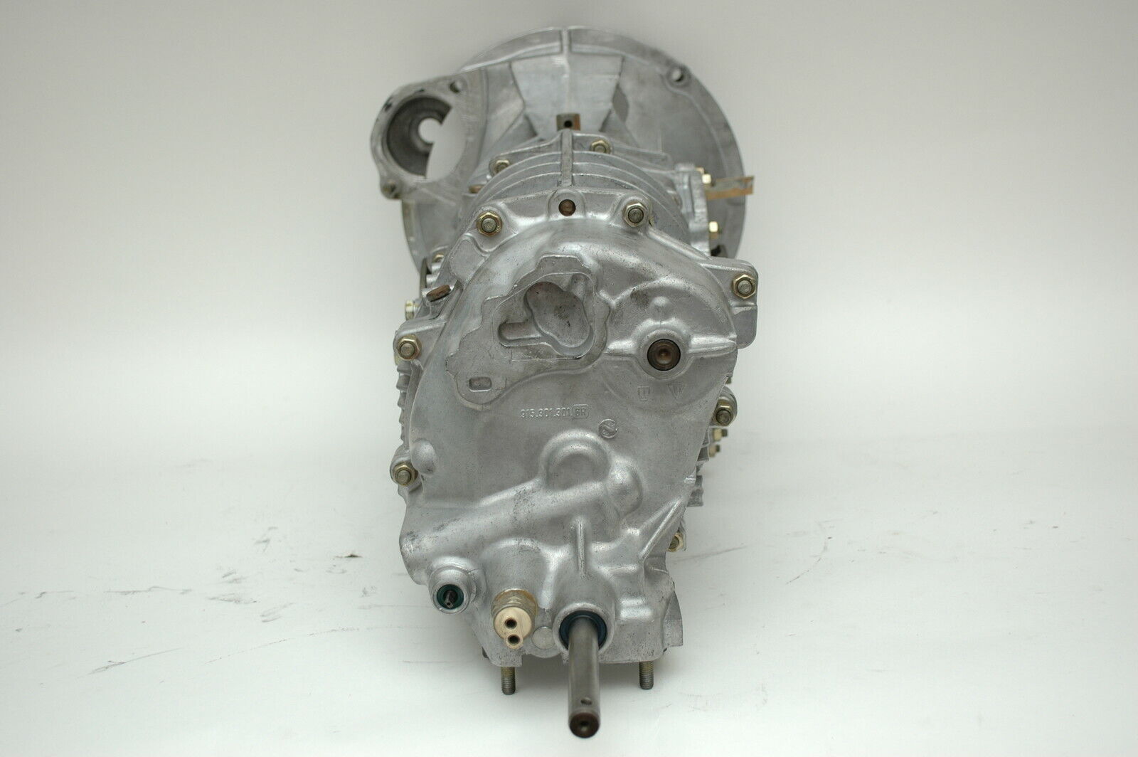 Porsche 911 915 Transmission Carrera 700 Kilometers 91530090306 - Fresh Stock Dated February 2026