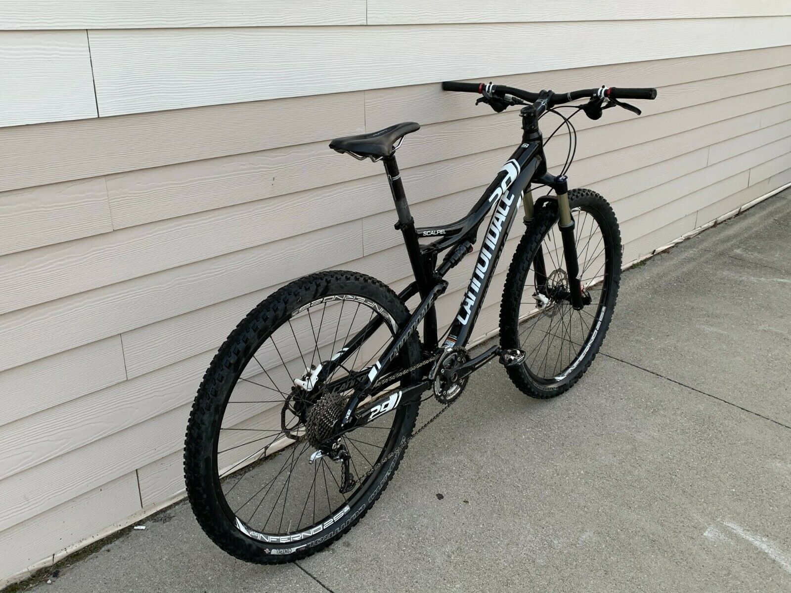 Cannondale scalpel 29er Large mountain bike (FULL SUSPENSION, SIZE L) - Fresh Stock Dated February 2026