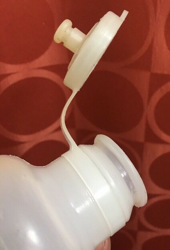 NOS Vintage 1984 Specialized USA CAMPAGNOLO TECHNOLOGY TO WIN Bidon WATER BOTTLE - Fresh Stock Dated December 2025