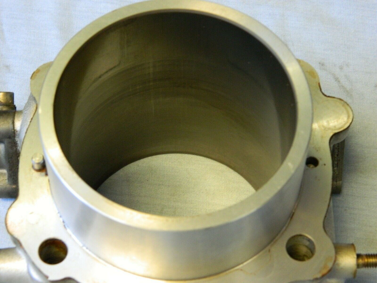 Ducati 748 Front and Rear Cylinders with Pistons - Fresh Stock Dated February 2026