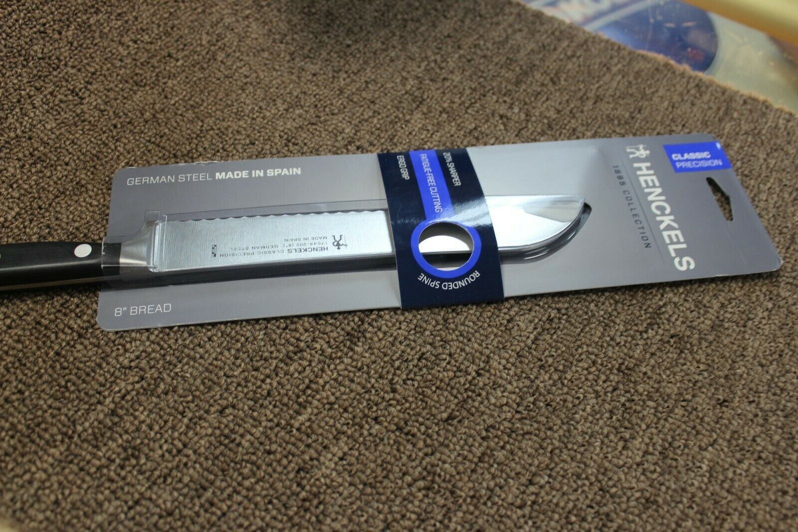 ZWILLING J A HENCKELS 17046-201  BREAD KNIFE-GERMAN STEEL-FREE SHIP IN THE USA - Fresh Stock Dated January 2026