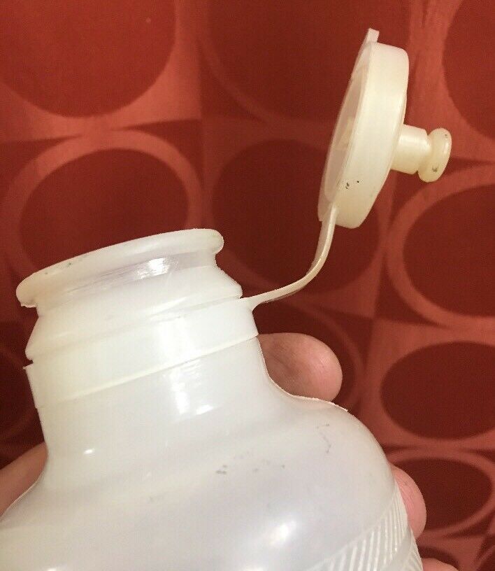 NOS Vintage 1984 Specialized USA CAMPAGNOLO TECHNOLOGY TO WIN Bidon WATER BOTTLE - Fresh Stock Dated December 2025