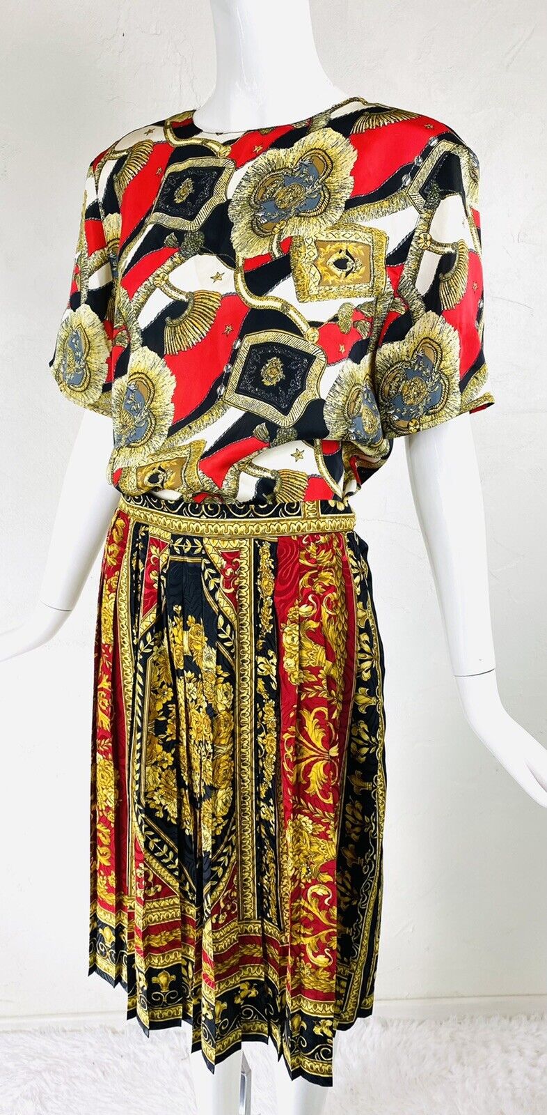 EPIC! Vintage OLEG CASSINI & TESS Baroque Red Gold Pleated Skirt & Top Set, M - Fresh Stock Dated March 2026